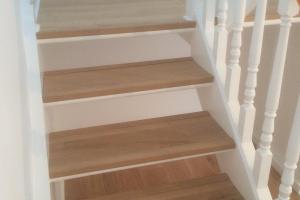 View 3 from project Semi-Solid Oak Flooring